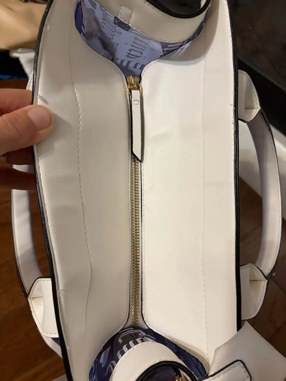 Juicy Couture Heart Dazzling Clear Blue Beachin Large Tote & Pouch 2-Piece Set